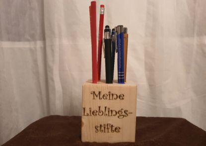 Show details for Stiftehalter aus Holz Picture of Stiftehalter aus Holz
