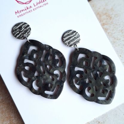 Picture of Ornament-Ohrstecker - Rhombusform aus Resin - black